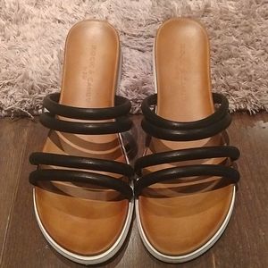 Rock & Candy sandals